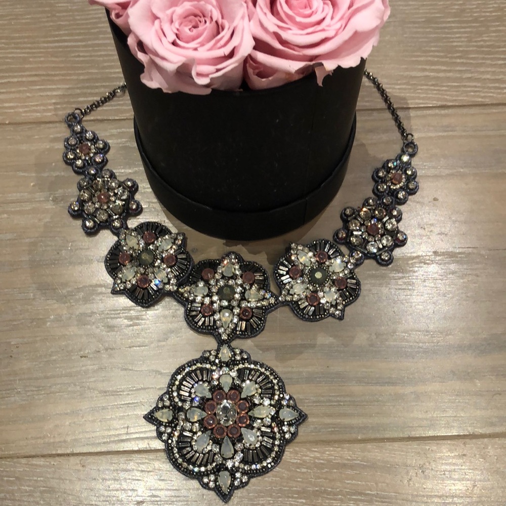Deepa Gurnani necklace.